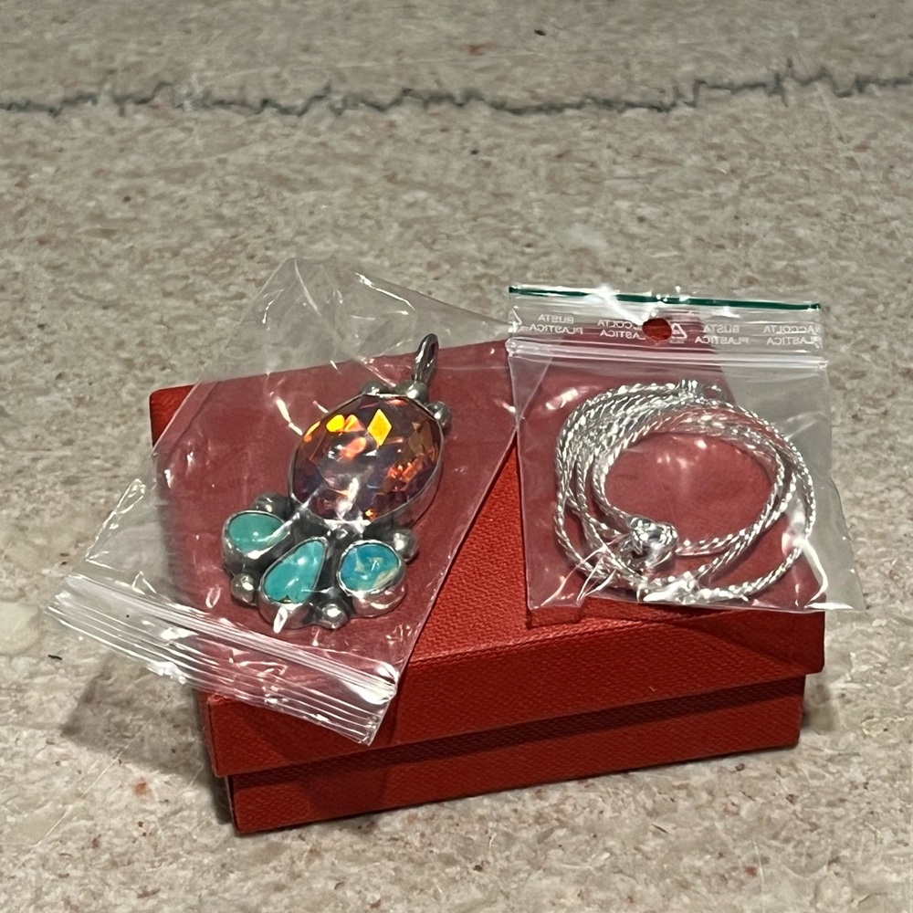 Mud Lowery Crystal & Turquoise Necklace- NIB - Picture 4 of 14